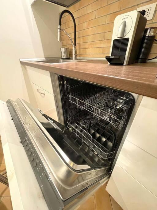 Santa Sofia Apartment ميلان المظهر الخارجي الصورة